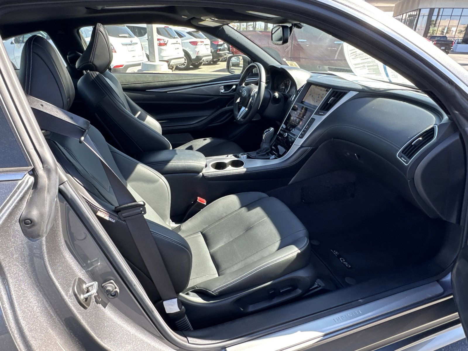 Used 2021 INFINITI Q60 3.0t Luxe w/ Essential Package image 30