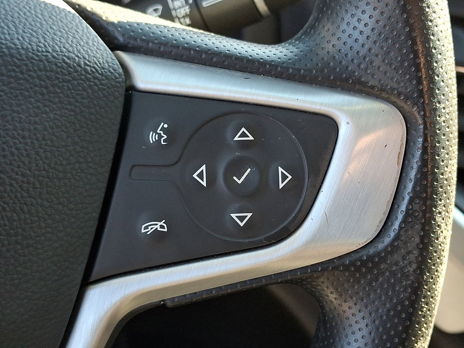 Used 2023 GMC Acadia SLE w/ Driver Convenience Package AWD/4WD image 23