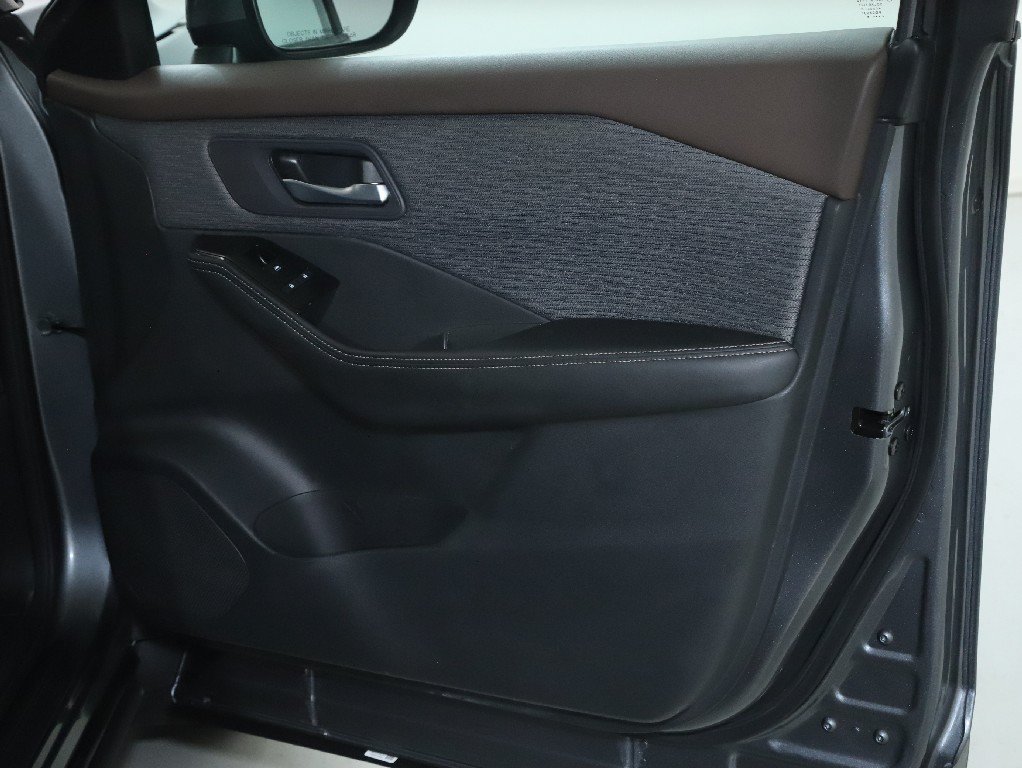 Certified 2023 Nissan Rogue SV AWD/4WD image 35
