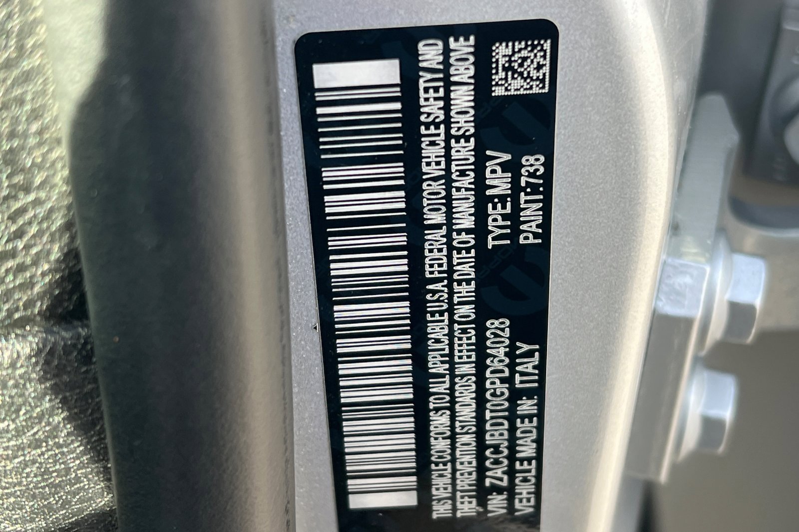 Used 2016 Jeep Renegade Limited image 25