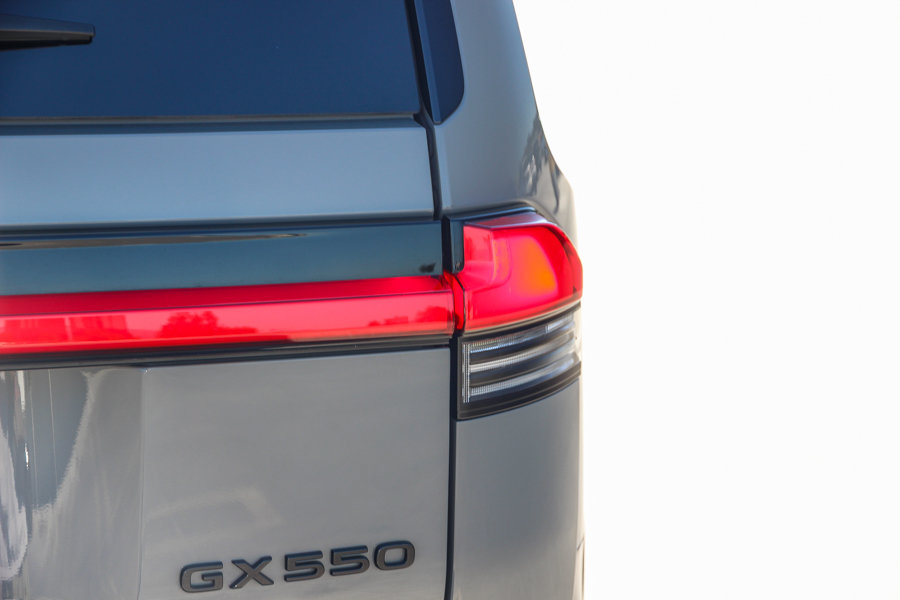 Certified 2024 Lexus GX 550 w/ Accessory Package (Z1) AWD/4WD image 8