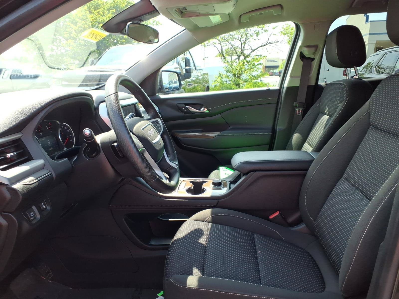 Used 2023 GMC Acadia SLE AWD/4WD image 25