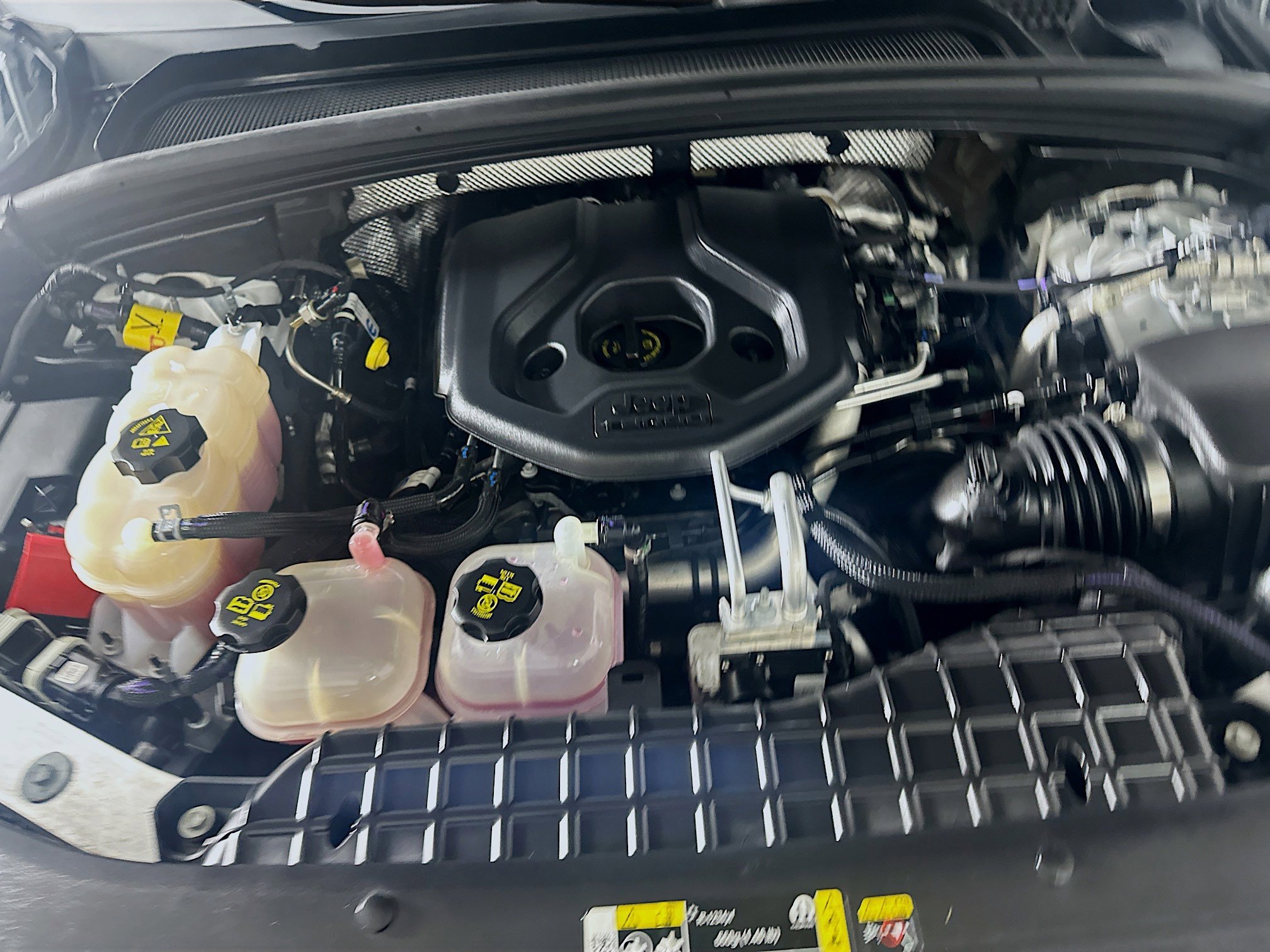 Used 2022 Jeep Grand Cherokee Limited 4xe image 33