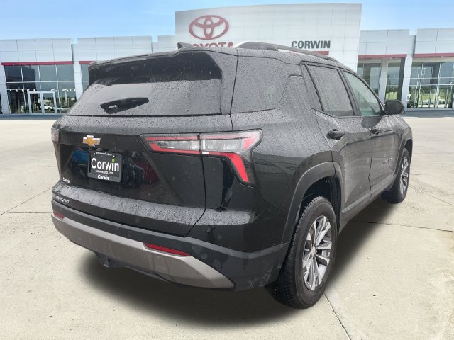 Used 2025 Chevrolet Equinox LT w/ Convenience Package II AWD/4WD image 5