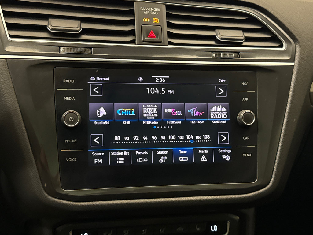Used 2021 Volkswagen Tiguan SEL w/ 2-Row Tiguan MDO Package AWD/4WD image 26