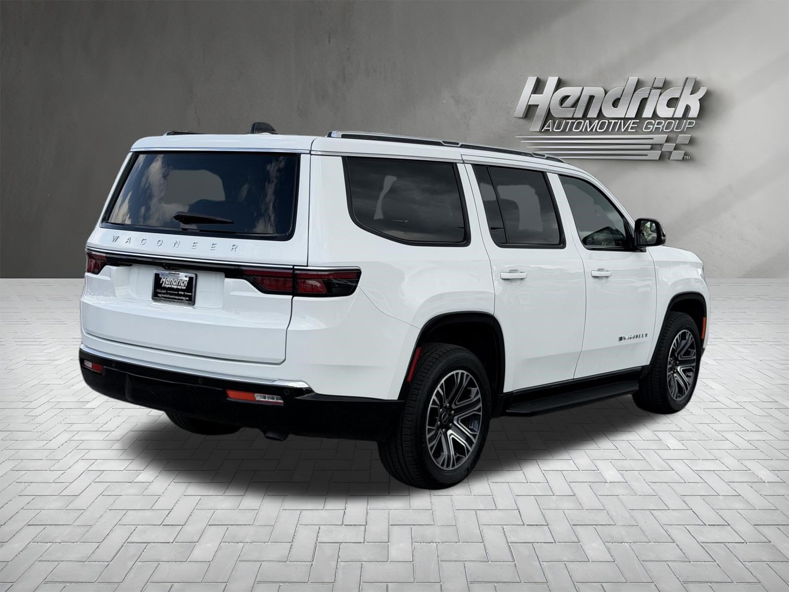 Used 2025 Jeep Wagoneer Series II RWD image 10
