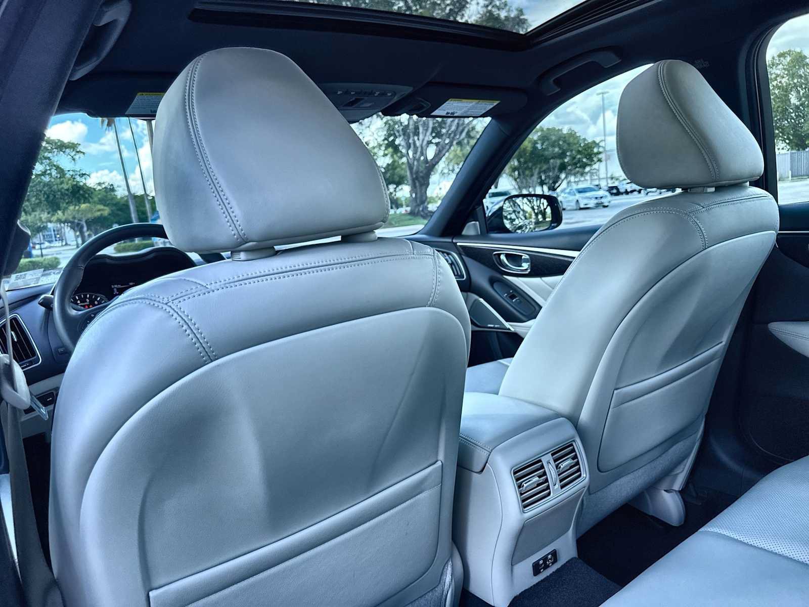 Used 2024 INFINITI Q50 Sensory RWD image 23