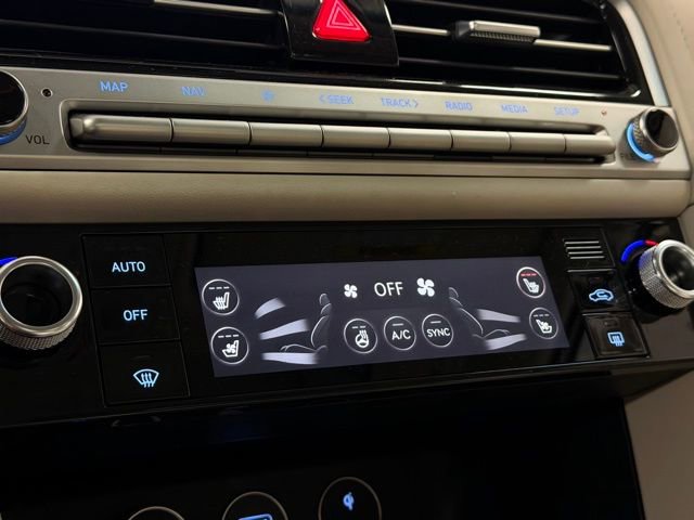 Used 2026 Genesis G70 2.5T Prestige image 20