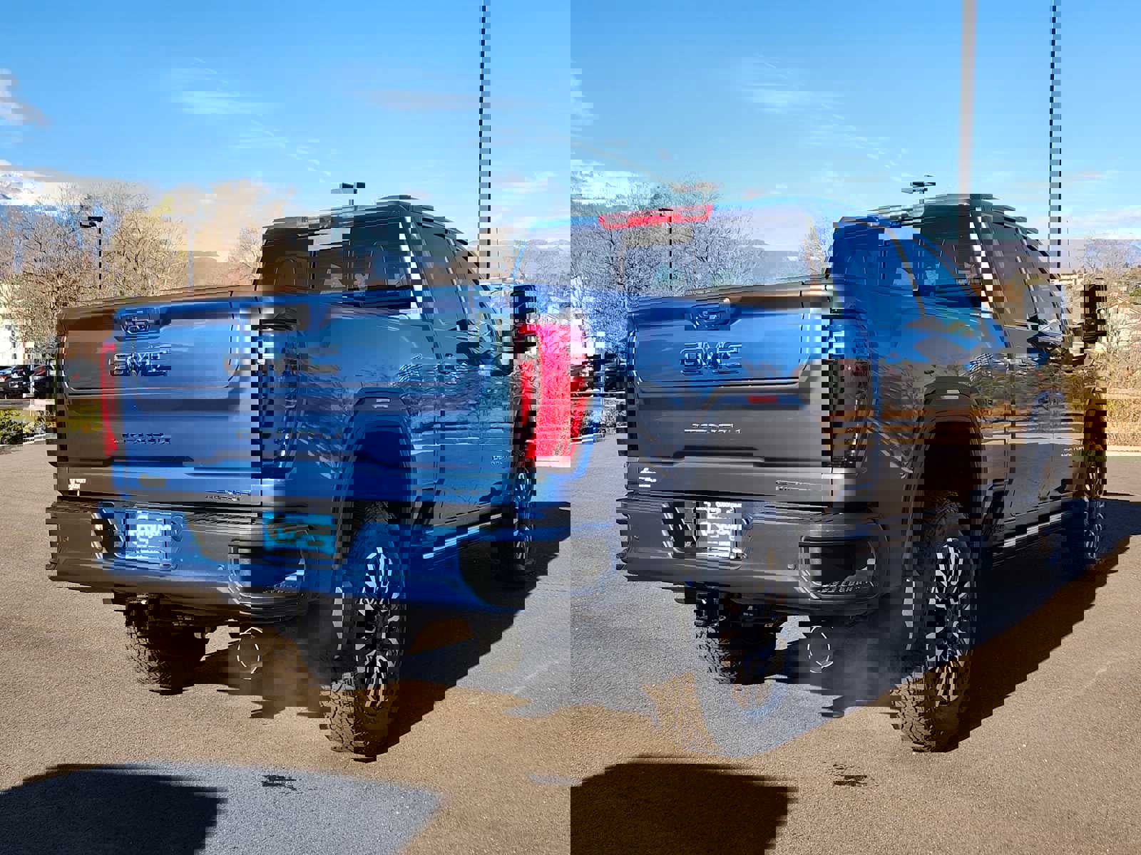 New 2026 GMC Sierra 2500 Denali Ultimate image 3