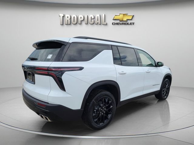 Used 2025 Chevrolet Traverse LT w/ Midnight/Sport Edition image 6