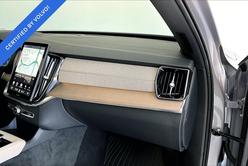 Certified 2026 Volvo XC90 B5 Plus w/ Protection Package Premier AWD/4WD image 20