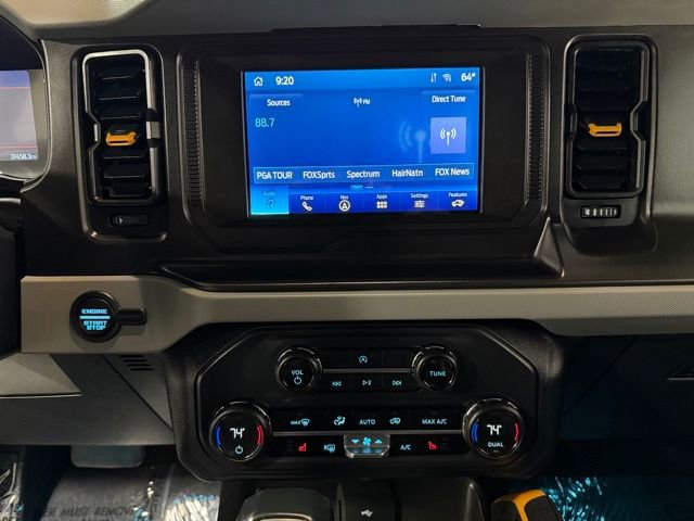 Used 2023 Ford Bronco Badlands w/ Sasquatch Package AWD/4WD image 14