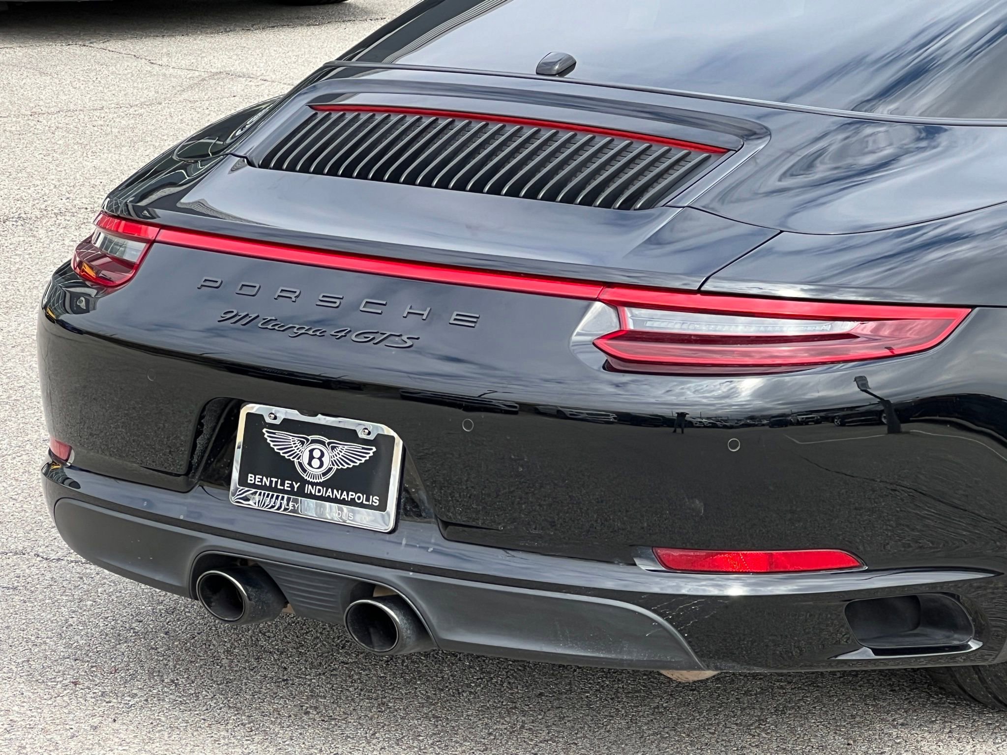 Used 2019 Porsche 911 Targa 4S AWD/4WD image 12