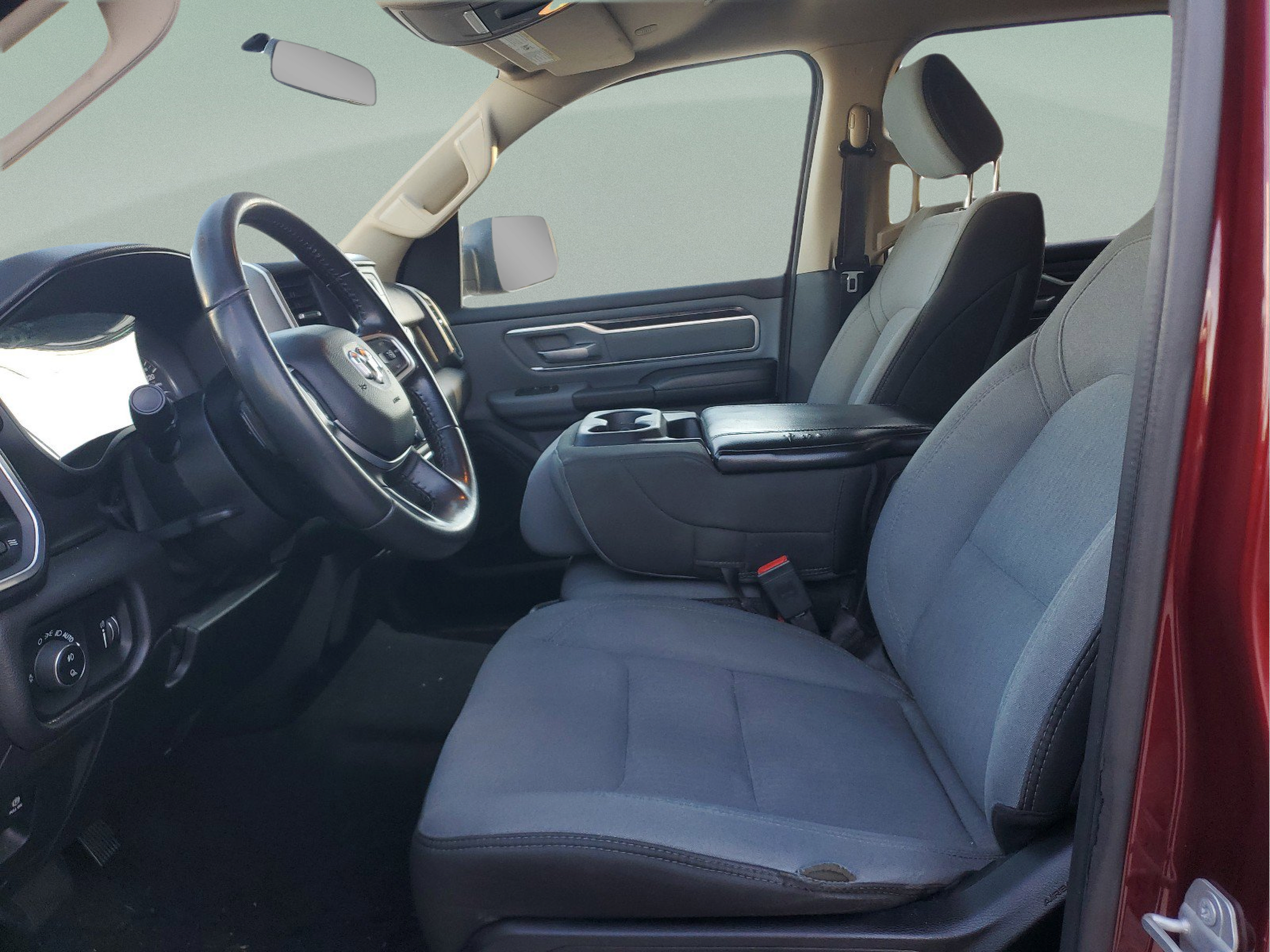 Used 2020 RAM 1500 Big Horn AWD/4WD image 24