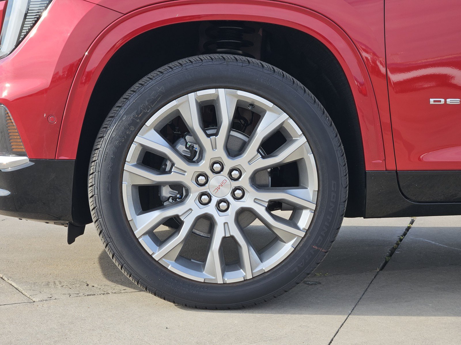 New 2027 GMC Acadia Denali FWD image 7