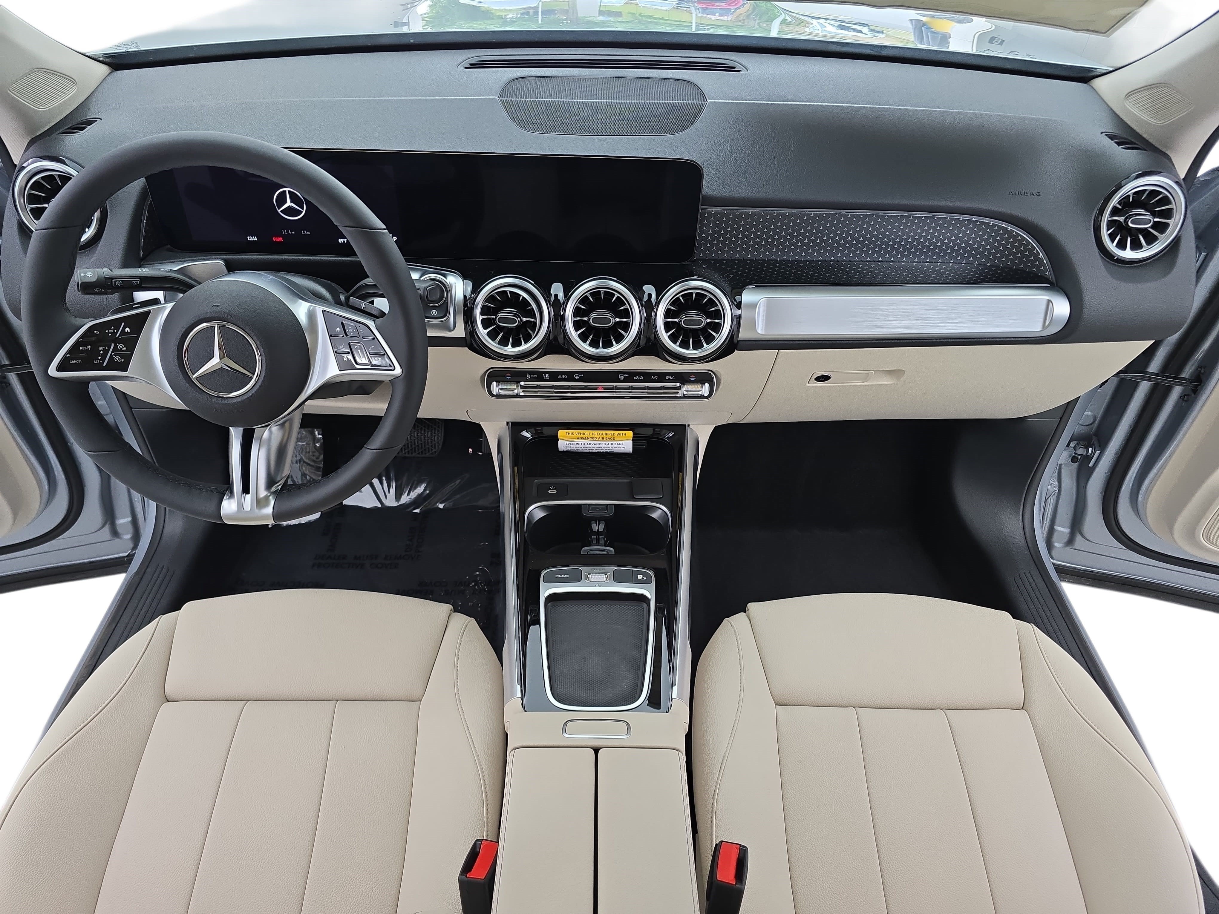 New 2026 Mercedes-Benz GLB 250 image 9