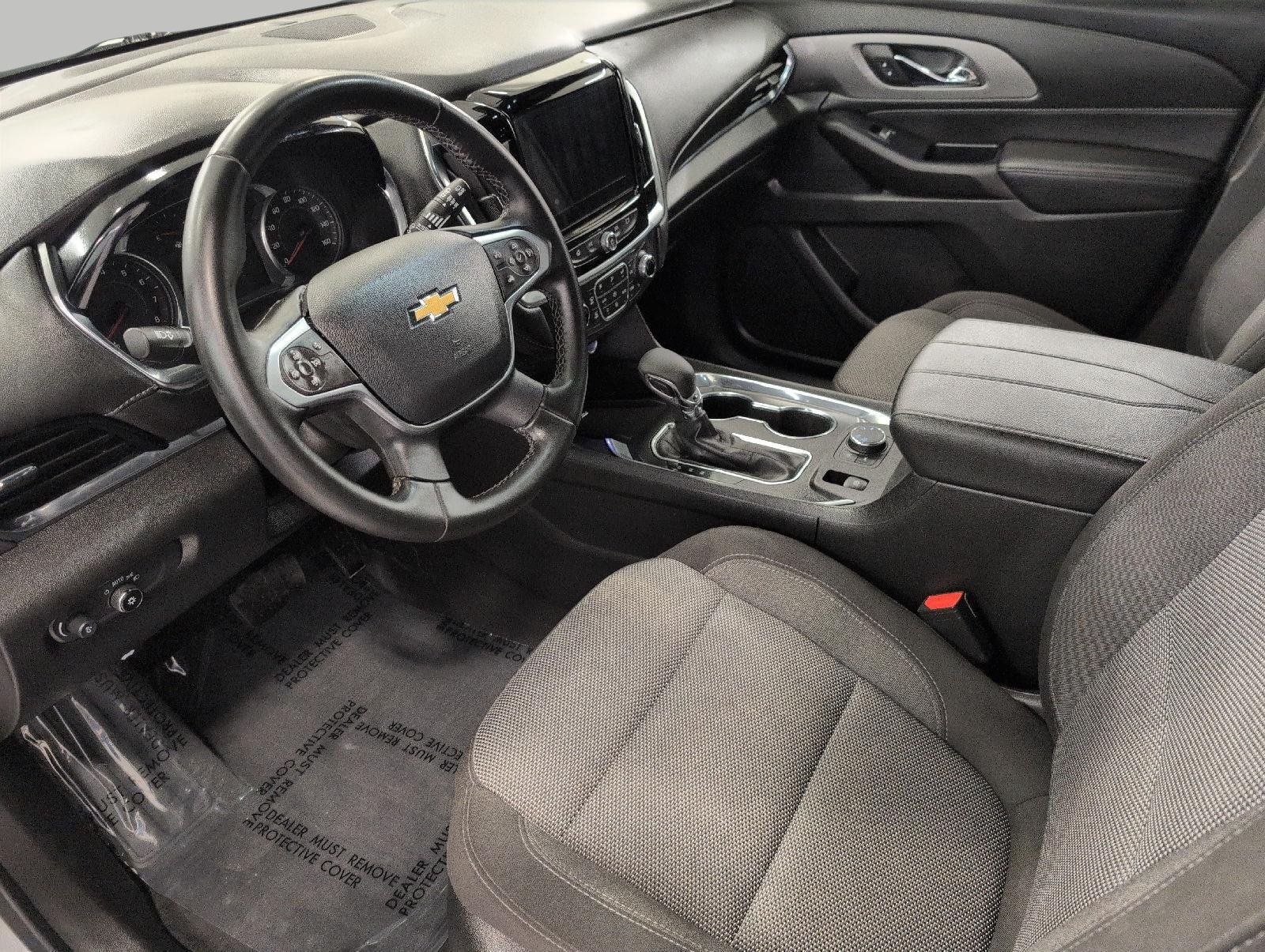 Used 2023 Chevrolet Traverse LT w/ LPO, Floor Liner Package AWD/4WD image 10