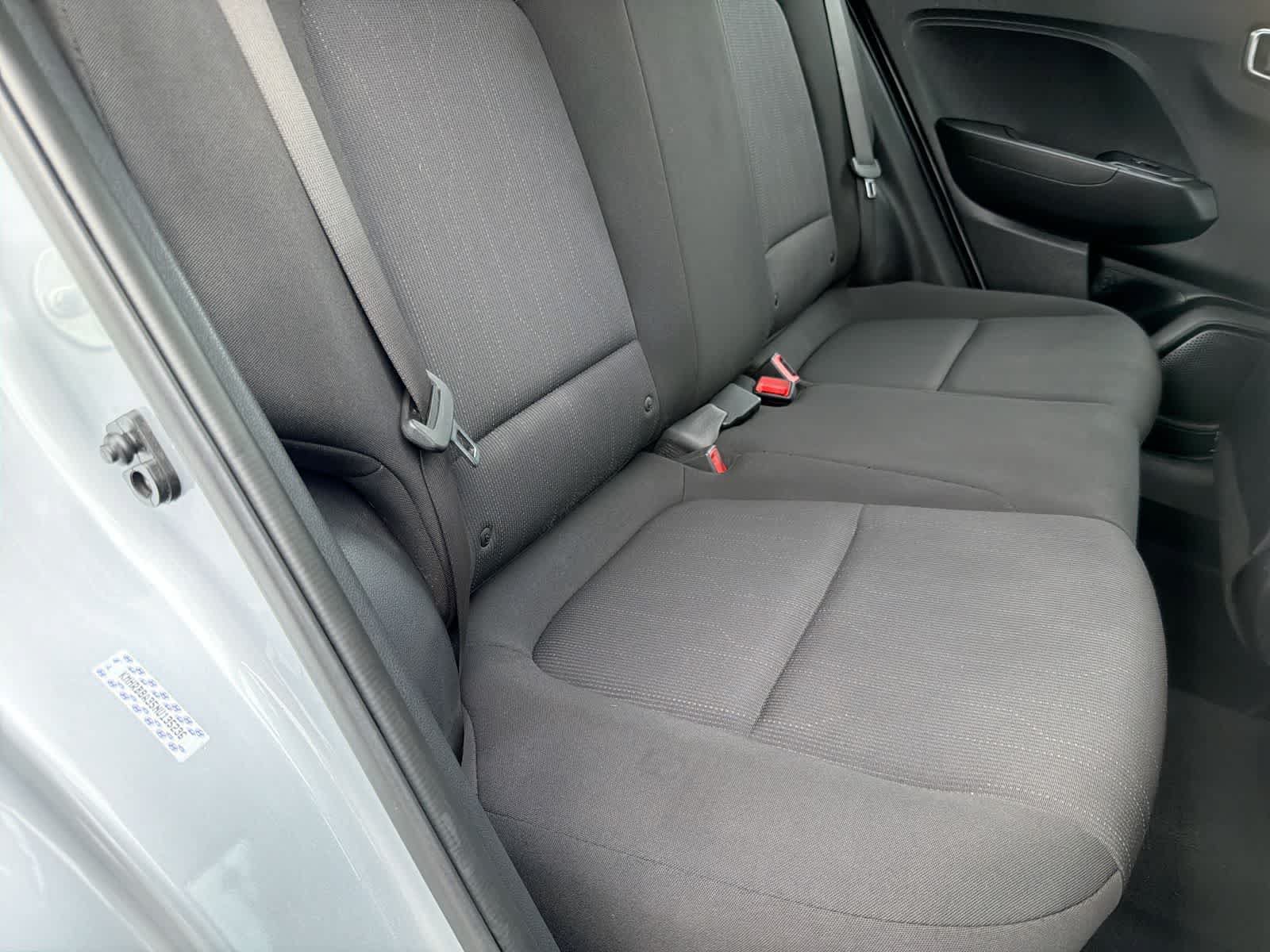 Used 2022 Hyundai Venue SE FWD image 21