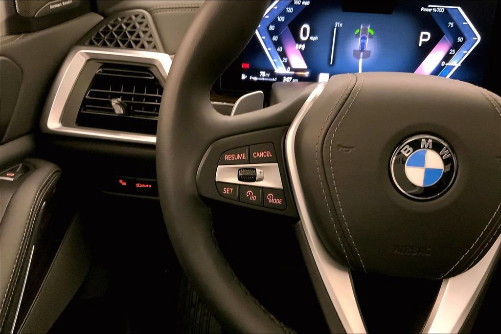 Certified 2026 BMW X5 xDrive40i w/ Premium Package AWD/4WD image 18