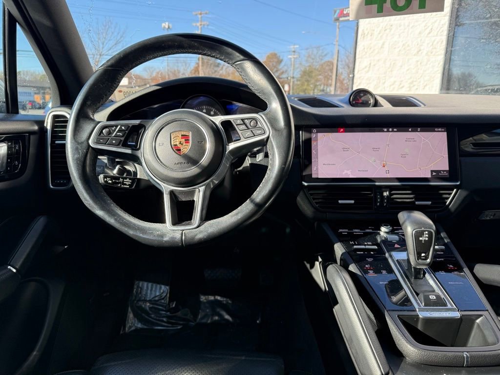 Used 2020 Porsche Cayenne image 8