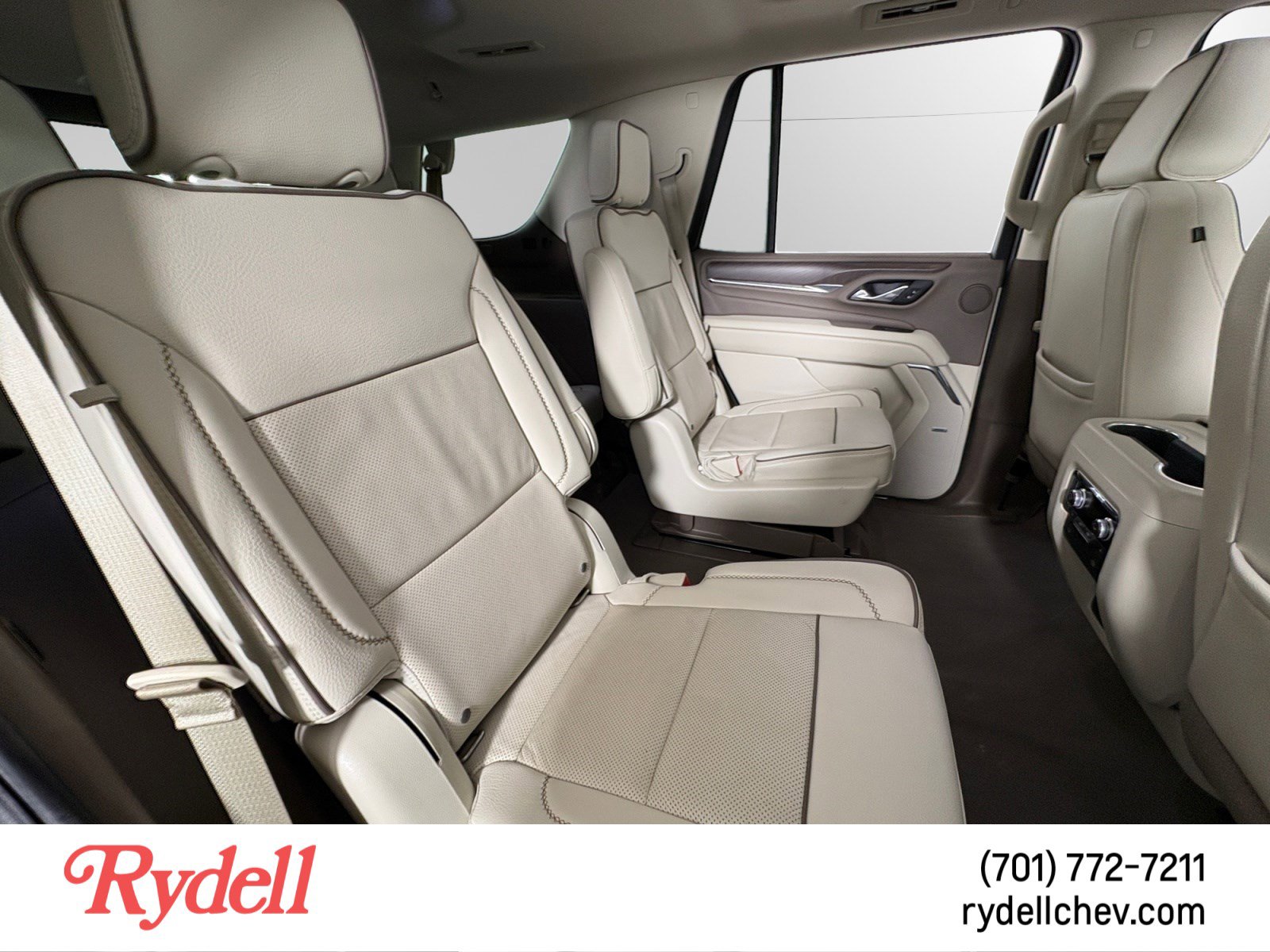 Used 2021 GMC Yukon Denali w/ Max Trailering Package AWD/4WD image 18
