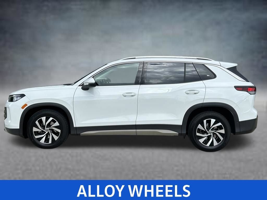 Certified 2026 Volkswagen Tiguan S FWD image 3