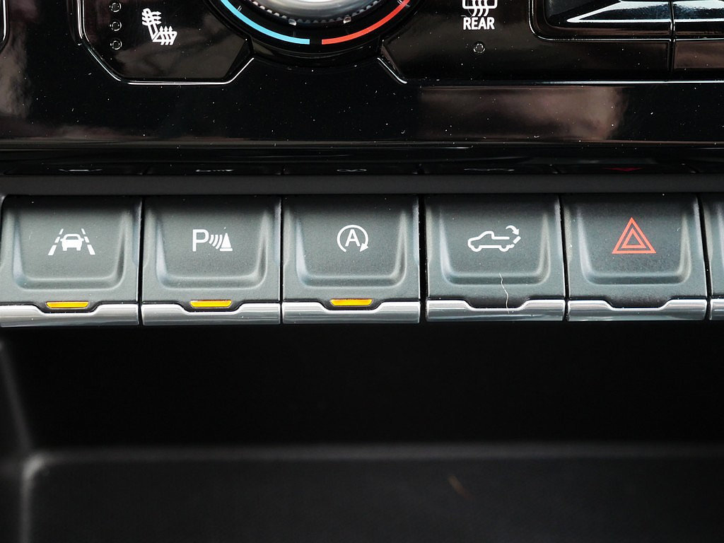 Used 2023 GMC Sierra 1500 AT4X AWD/4WD image 50