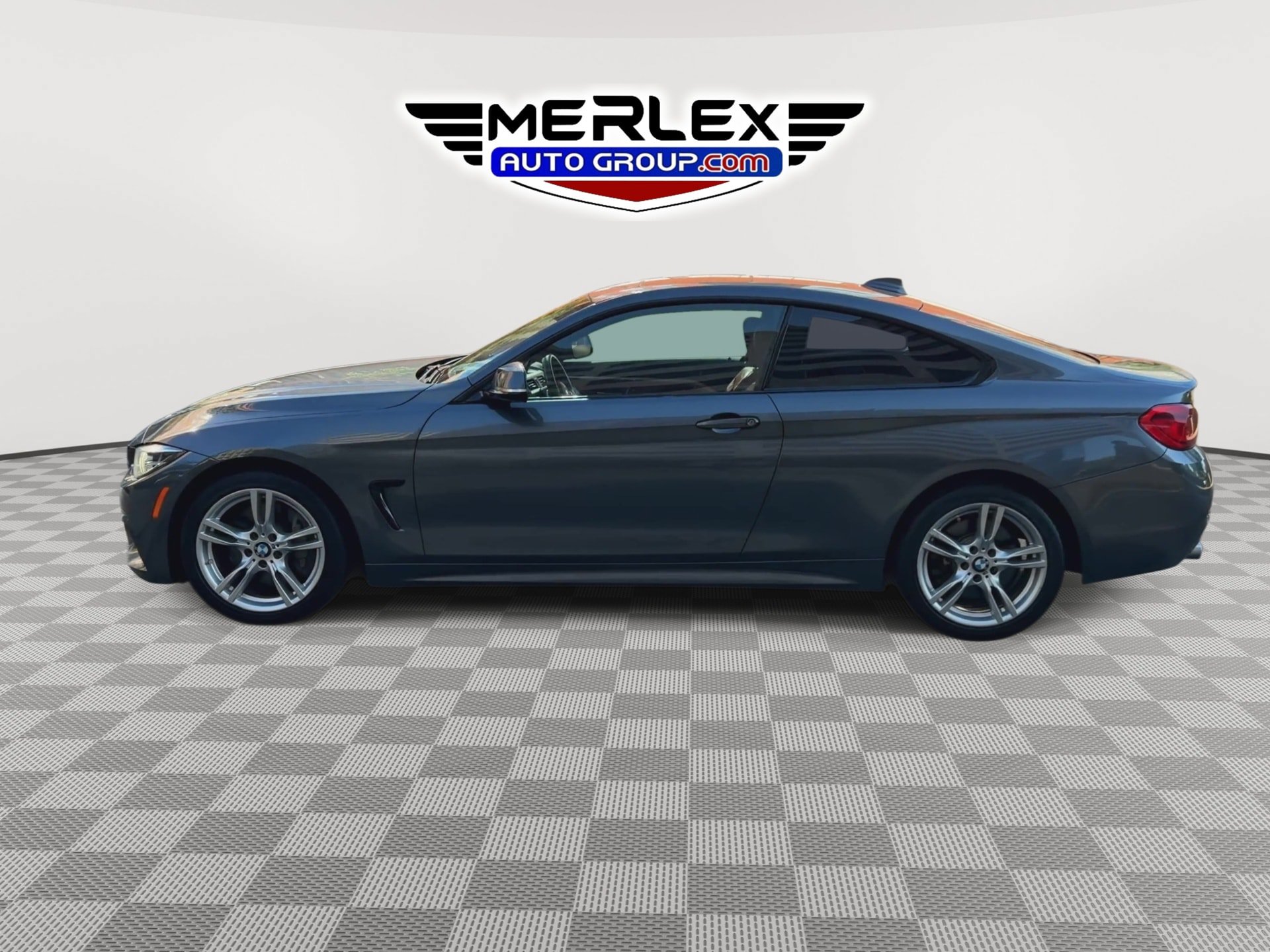 Used 2019 BMW 430i xDrive Coupe w/ M Sport Package AWD/4WD image 5