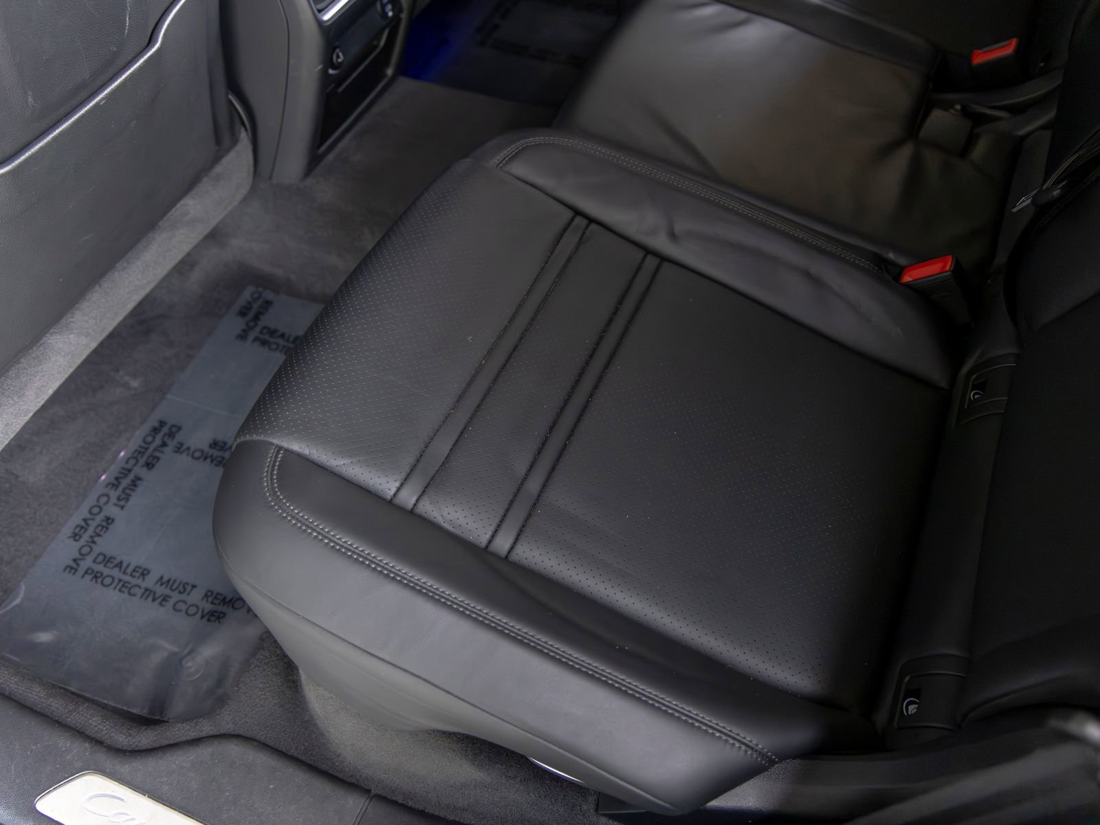 Certified 2021 Porsche Cayenne Coupe image 41