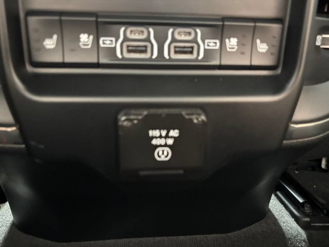Used 2021 RAM 1500 Limited w/ Night Edition RWD image 32