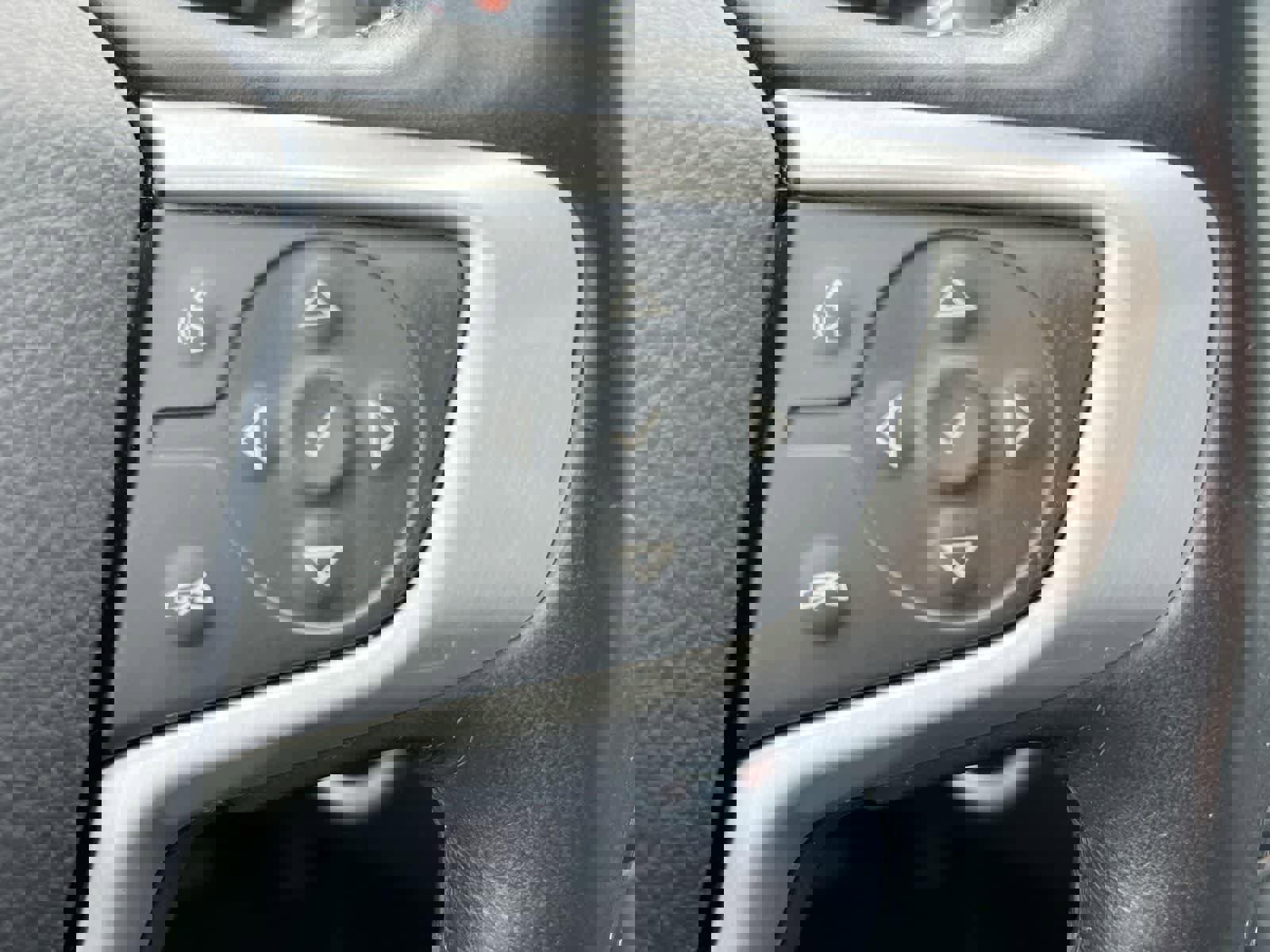 Used 2018 GMC Terrain SLT w/ Preferred Package image 24