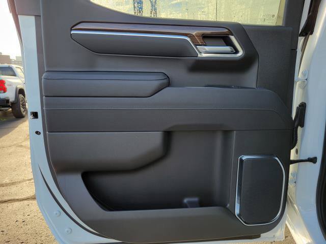 New 2026 Chevrolet Silverado 1500 LT Trail Boss w/ LPO, Dark Essentials Package AWD/4WD image 23