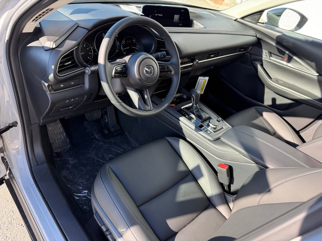 New 2026 MAZDA CX-30 AWD 2.5 S w/ Select Sport Pkg image 2