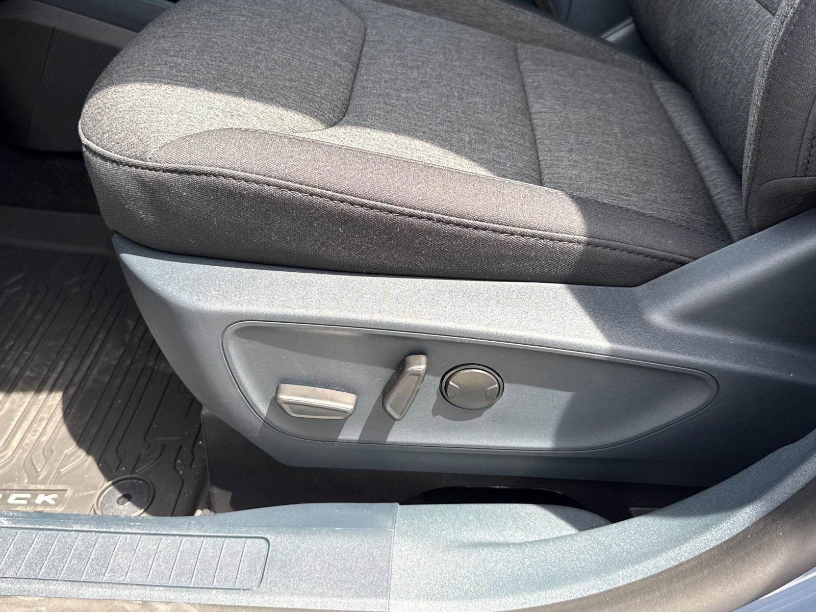 New 2025 Ford Maverick XLT w/ XLT Luxury Package image 14