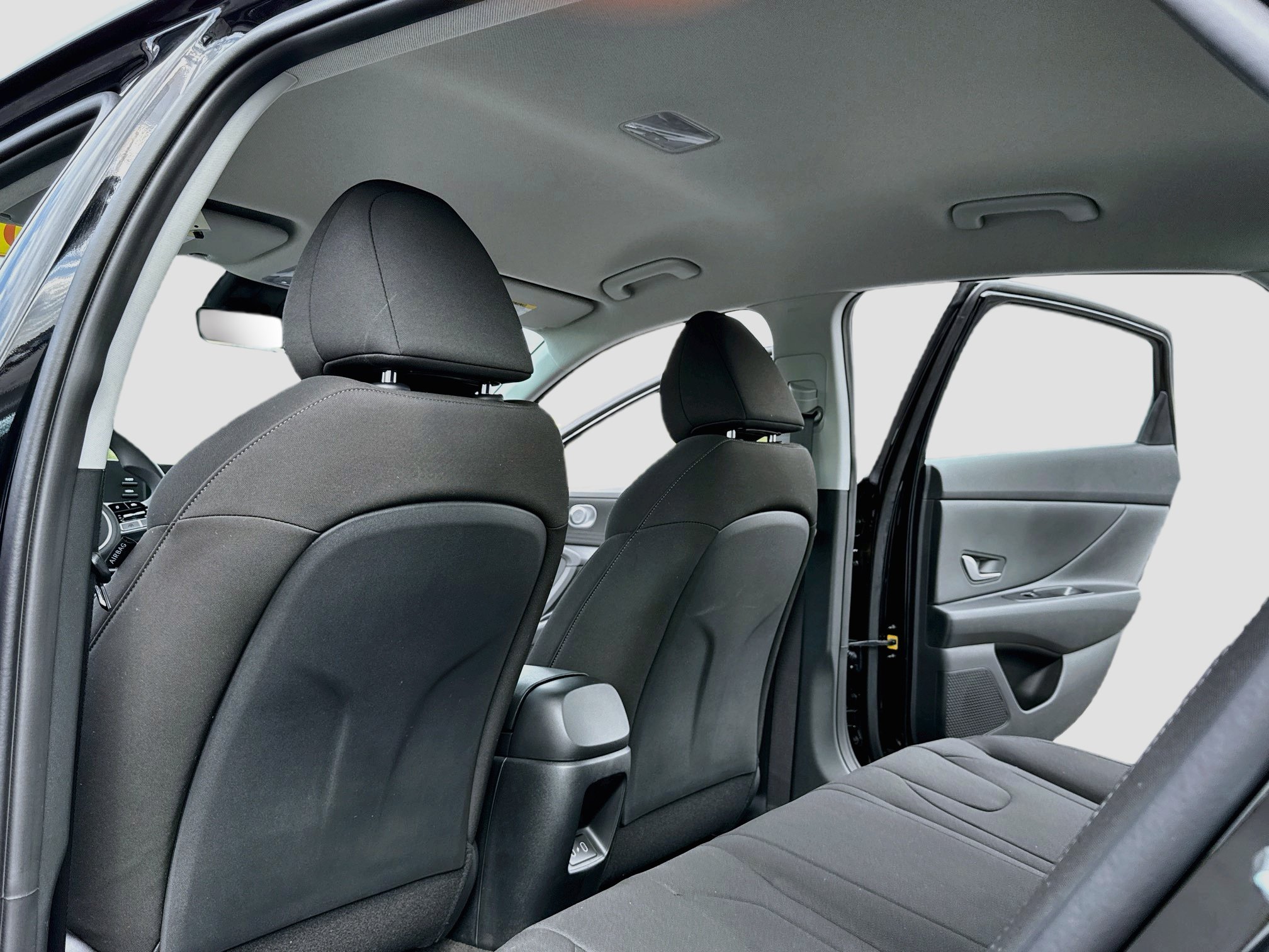 New 2026 Hyundai Elantra Hybrid FWD image 7