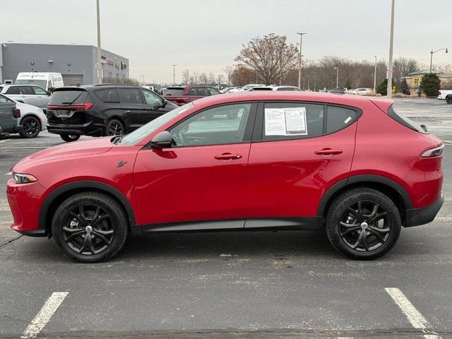 Used 2025 Dodge Hornet GT w/ GT Blacktop Package image 8