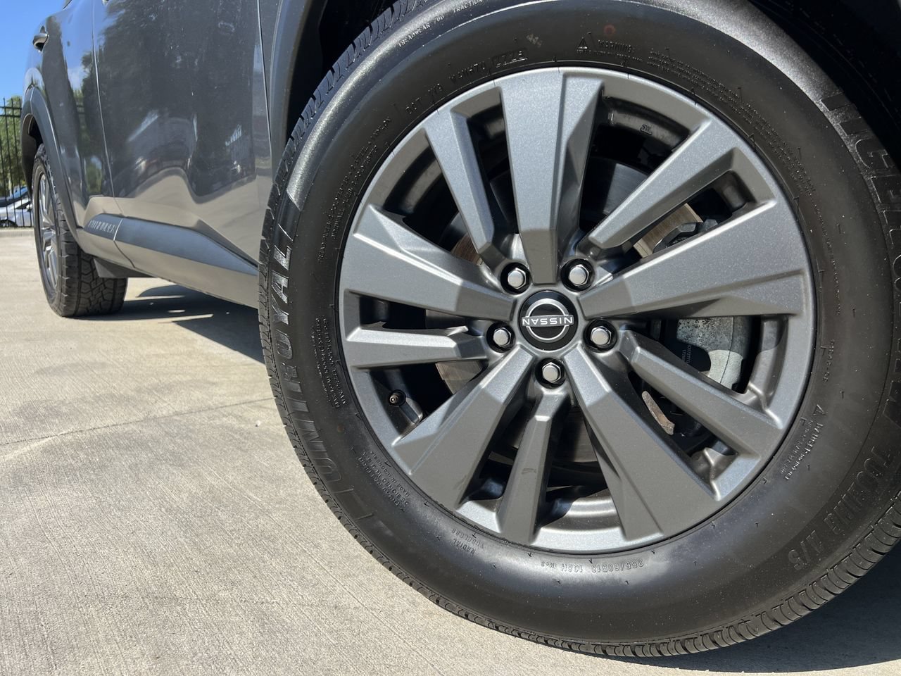 Used 2024 Nissan Pathfinder SV AWD/4WD image 6