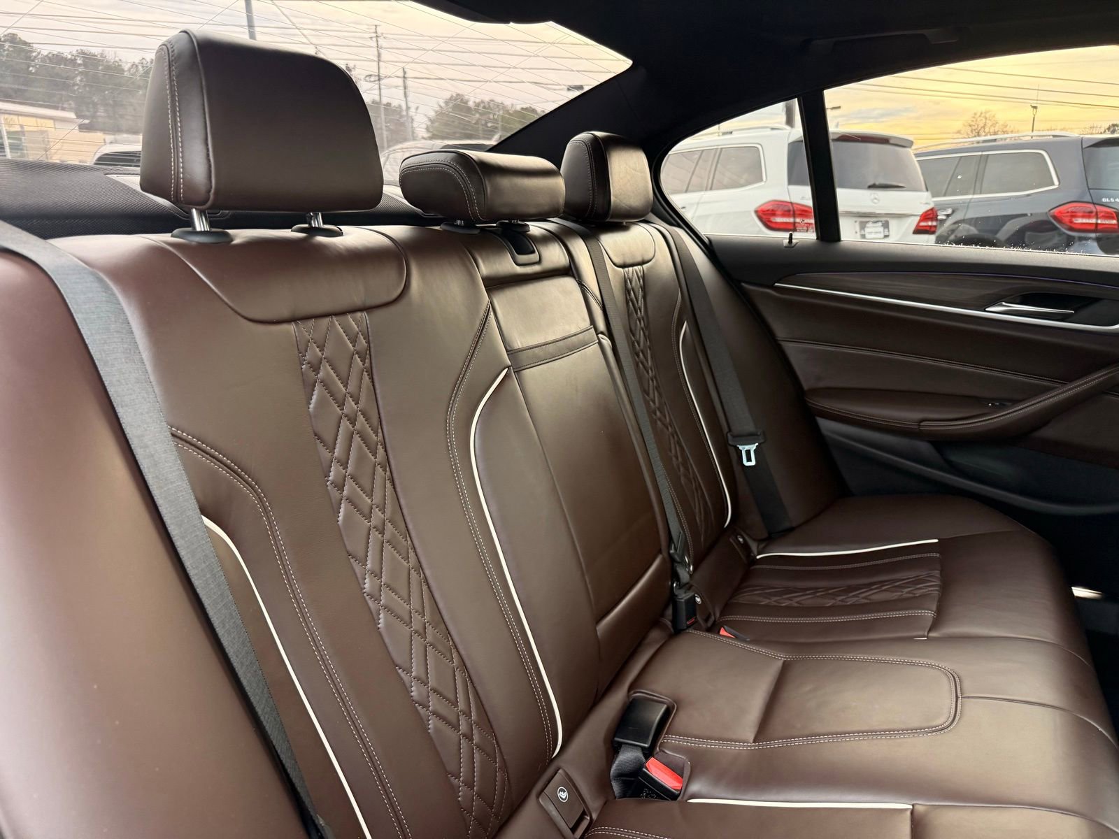 Used 2017 BMW 540i xDrive image 34