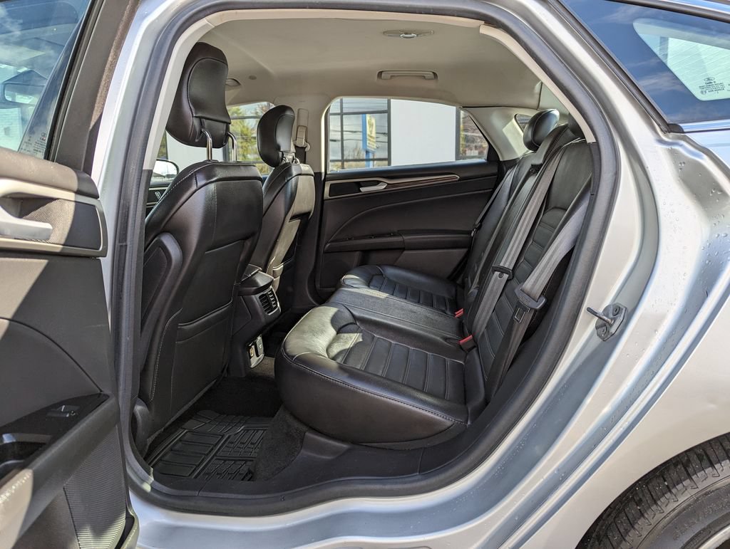 Used 2014 Ford Fusion Energi SE w/ Driver Assist Package FWD image 36
