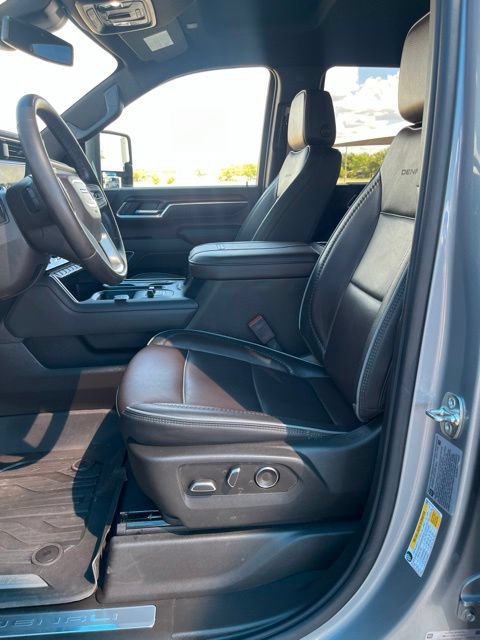 Used 2026 GMC Sierra 2500 Denali AWD/4WD image 13