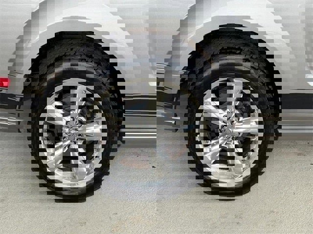 Used 2009 Ford Mustang GT Premium image 14