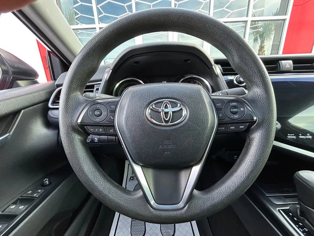 Used 2019 Toyota Camry LE image 16