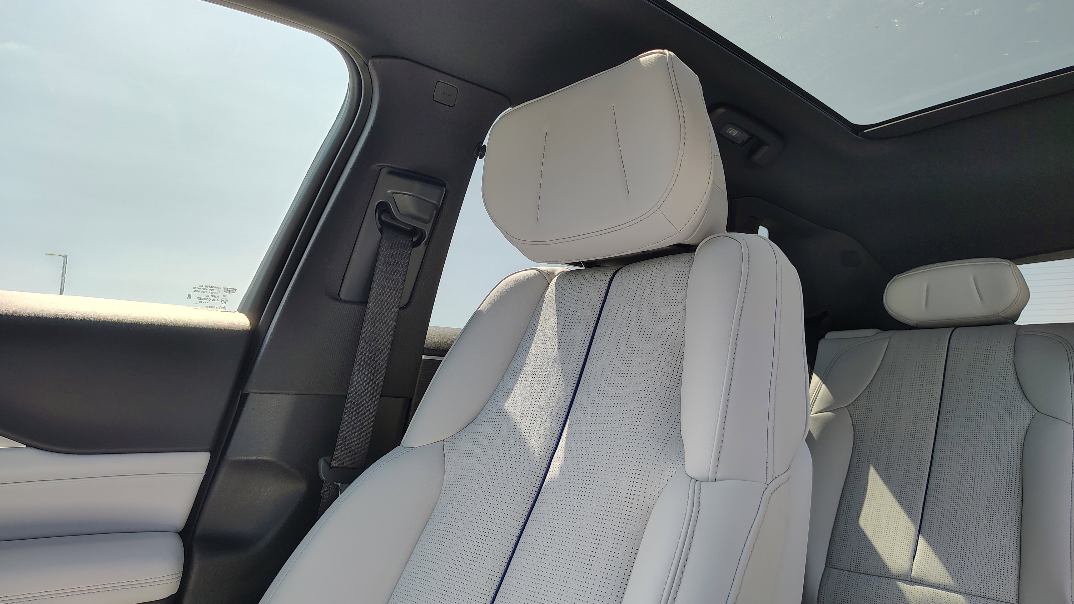 New 2025 Cadillac Lyriq Sport image 22