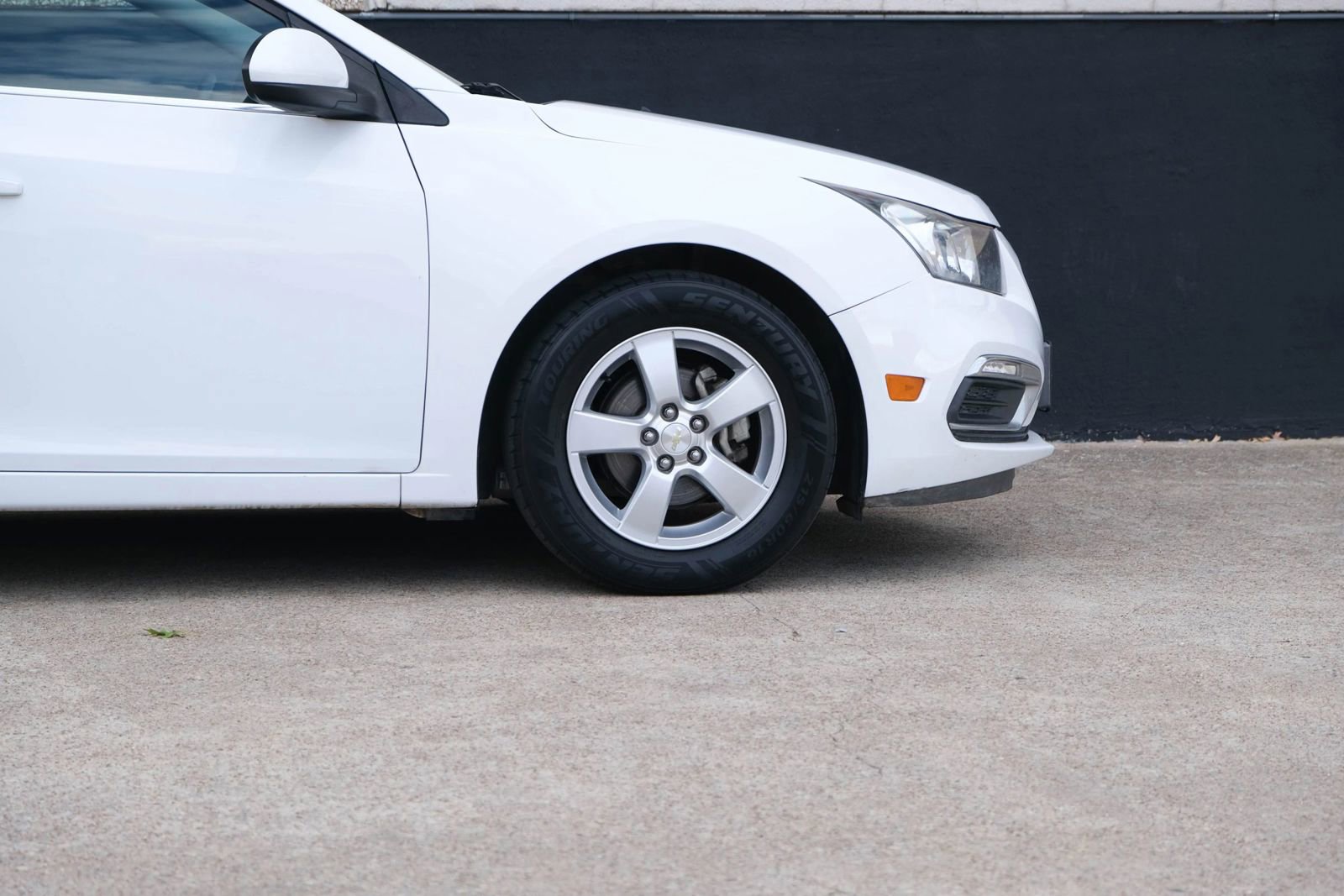 Used 2015 Chevrolet Cruze LT w/ Enhanced Safety Package FWD image 13