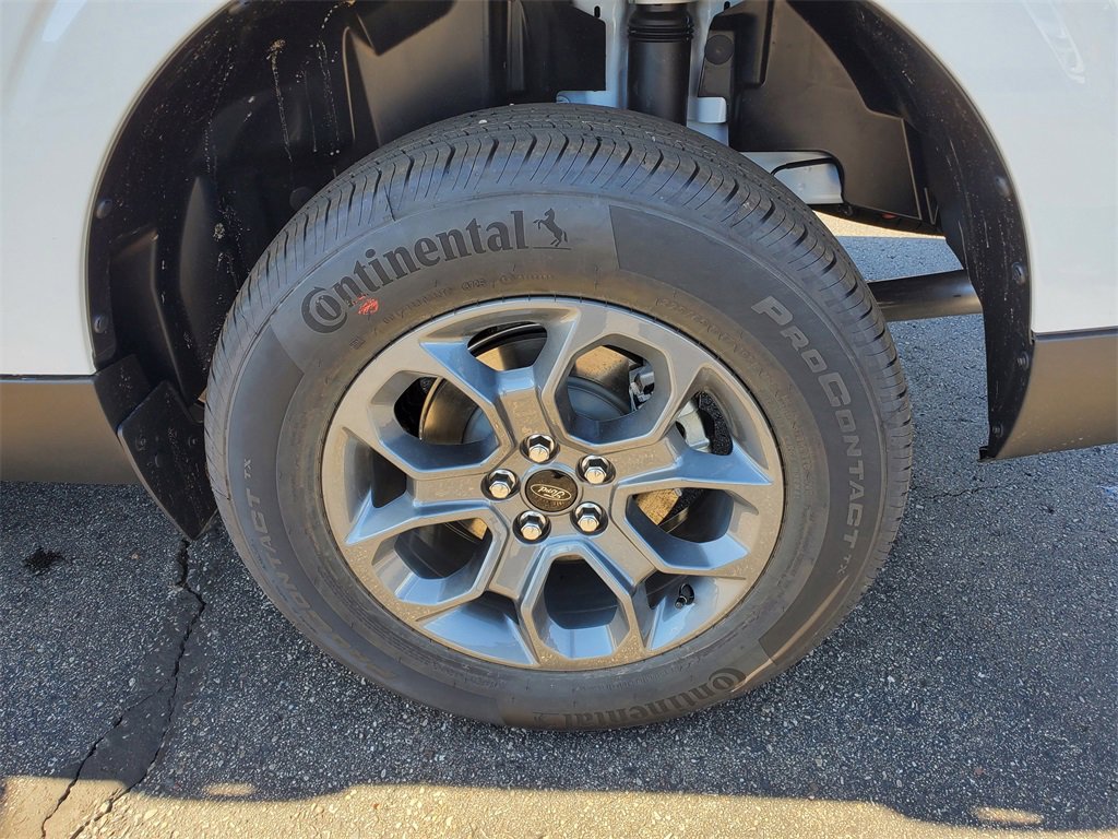 New 2025 Ford Maverick XLT w/ XLT Luxury Package image 27