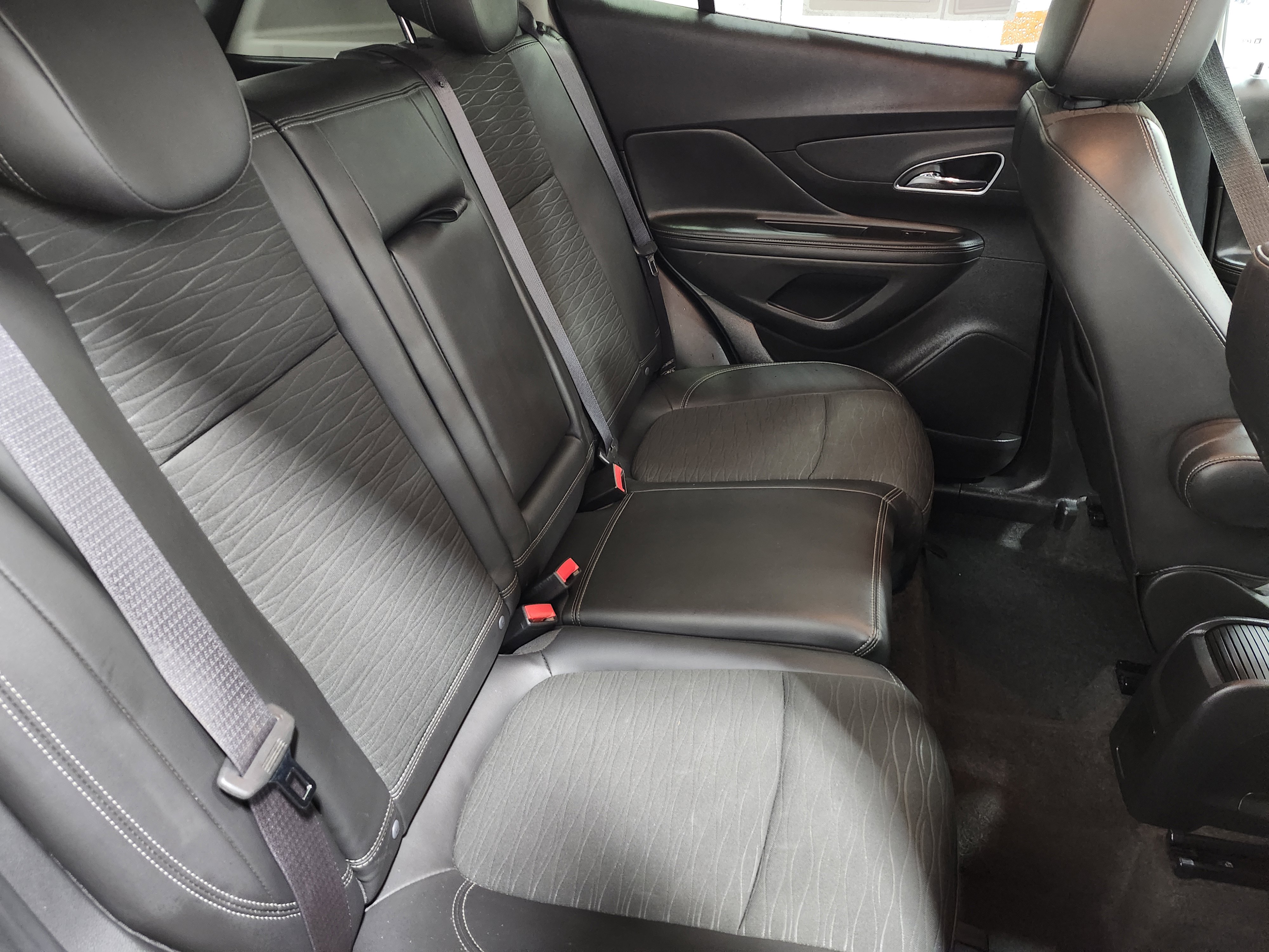 Used 2016 Buick Encore AWD image 18