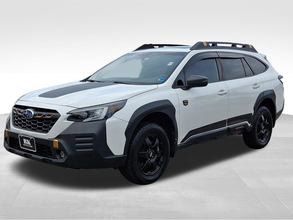 Used 2022 Subaru Outback Wilderness image 3