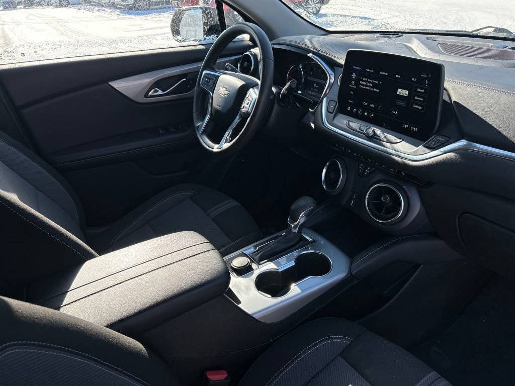 Used 2023 Chevrolet Blazer LT image 15