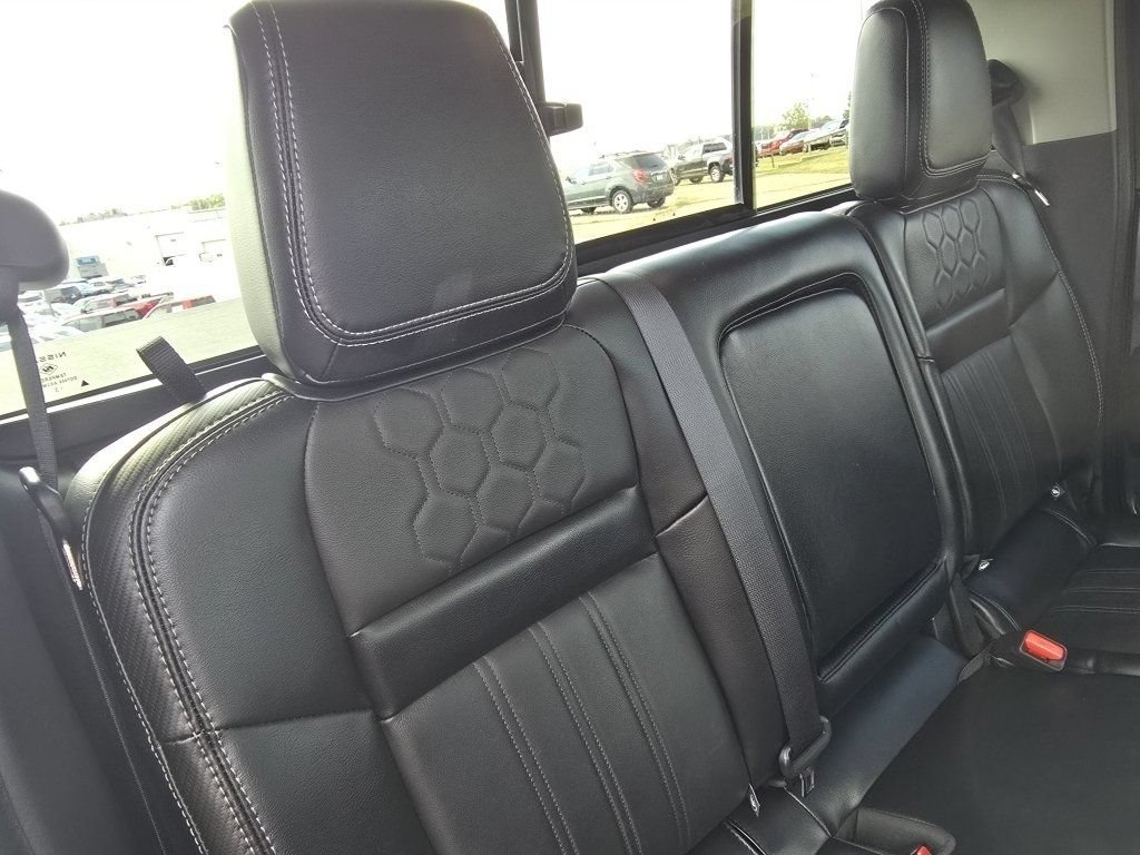 Used 2024 Nissan Frontier SL w/ Technology Package AWD/4WD image 20