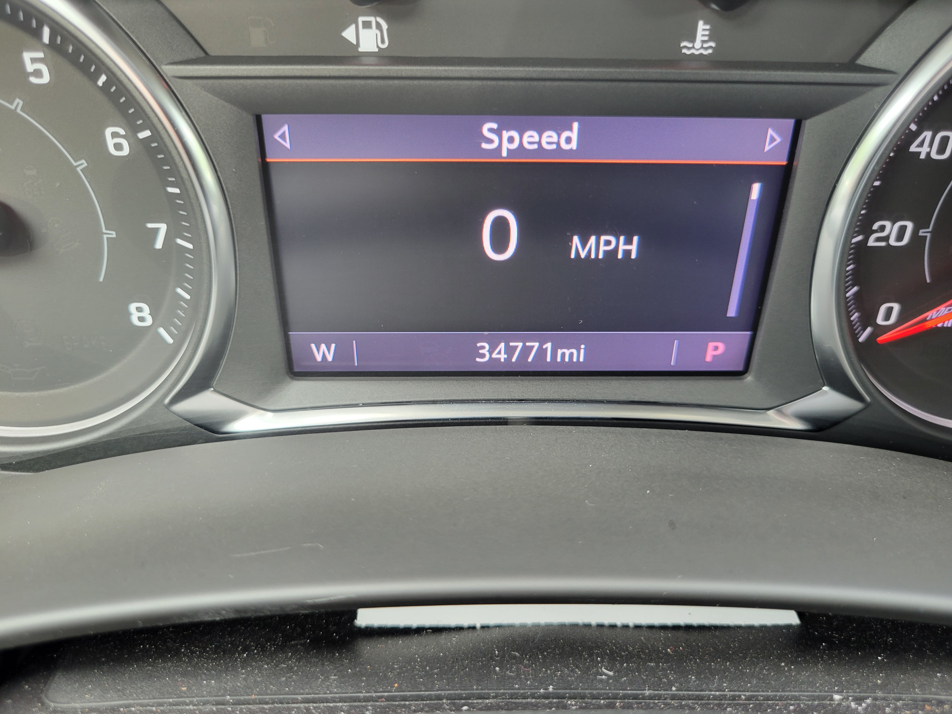 Used 2023 GMC Terrain SLT w/ Tech Package FWD image 30